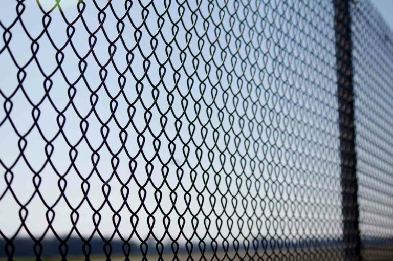 Chainlink Fence 1.jpg