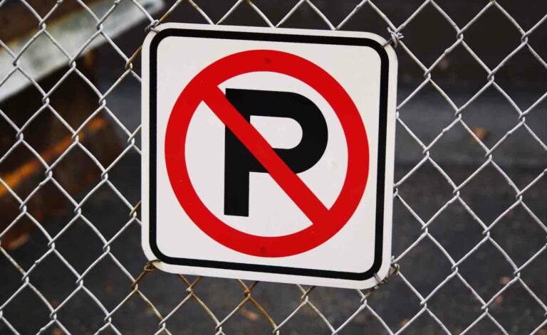 No Parking Sign 1.jpg
