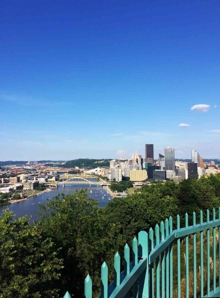 Pittsburgh Skyline 1.jpg