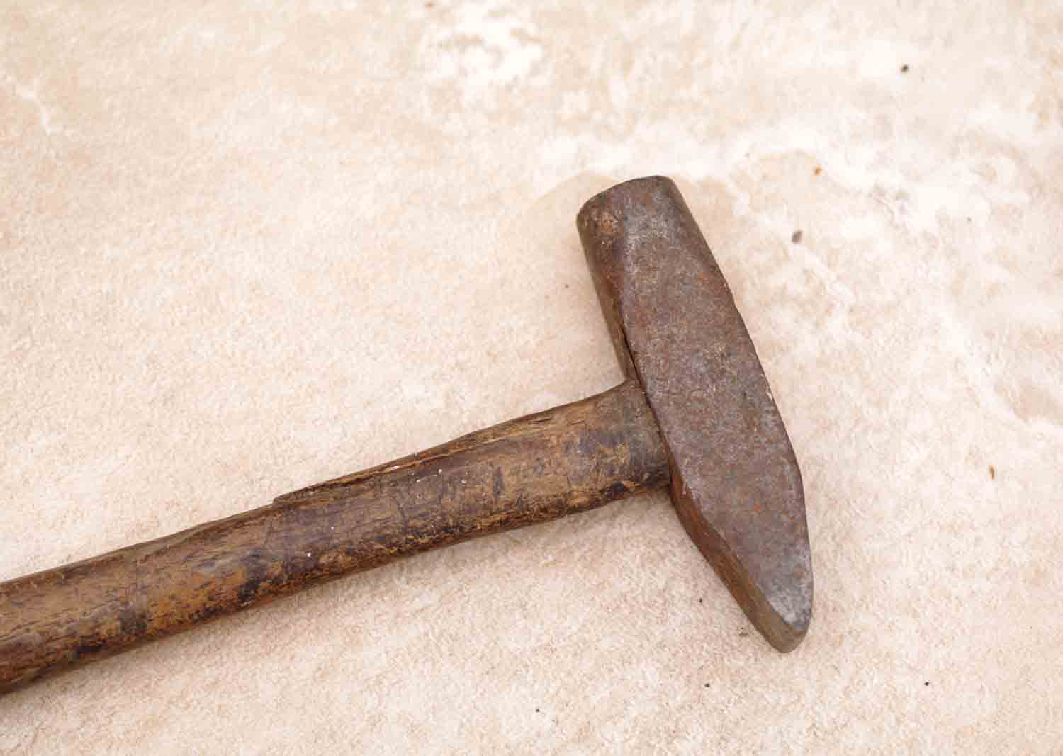 Rusty Hammer 1.jpg