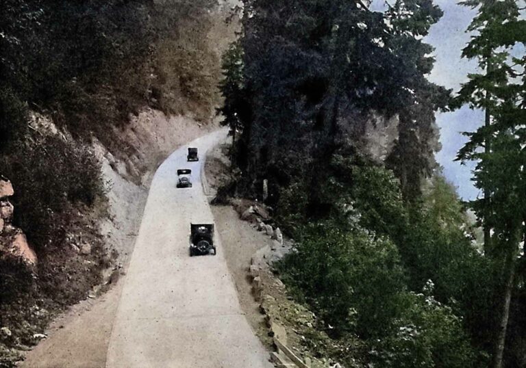 Antique Cars Concrete Road Pacific Hwy Web